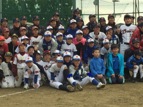 京都文教大学の少年野球教室に参加しました！